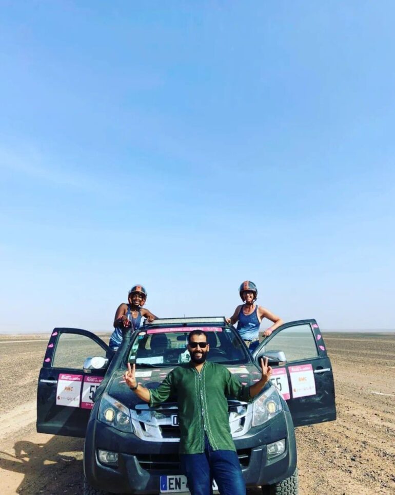 Morocco tour guide with a private guide driver